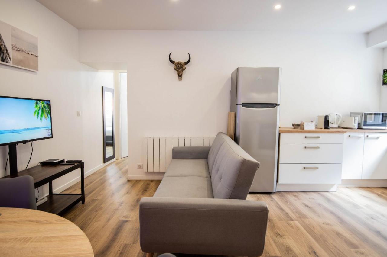 Cosmo Ideal Famille Rue Carnot Анси Экстерьер фото